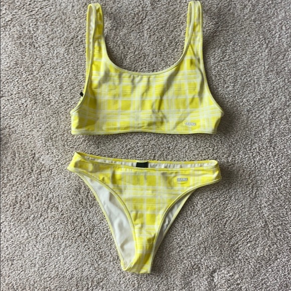 triangl swimwear Other - triangl bathing suit!!